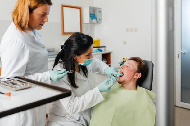 Best Orthodontic Emergency Dentist in Rock Island, IL